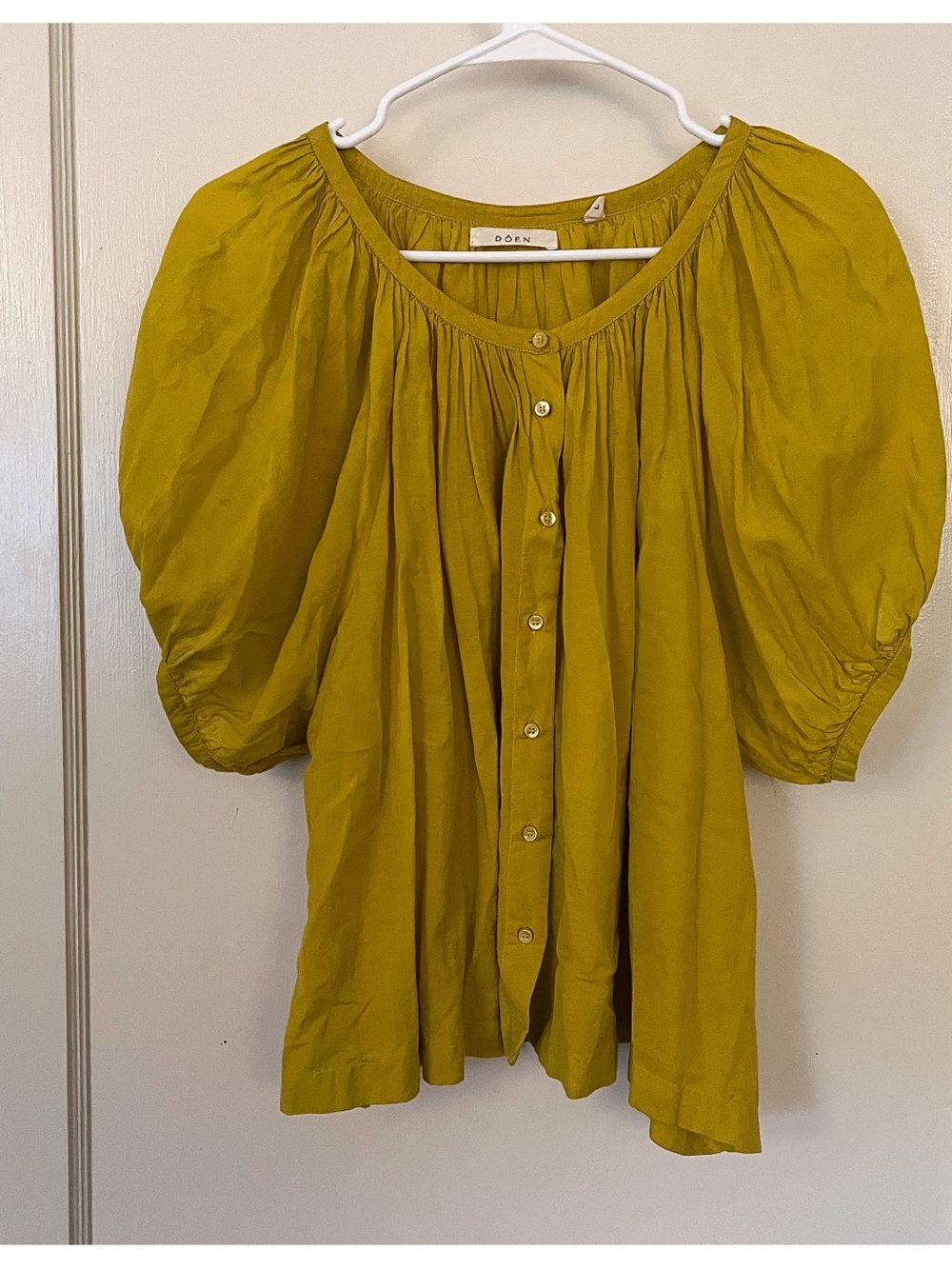 Doen Golden Yellow Puff-Sleeve Button-Front Blouse